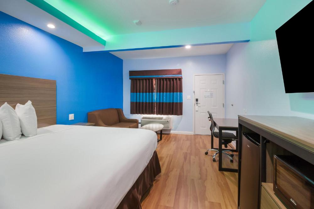  Handicap King Non Smoking interior